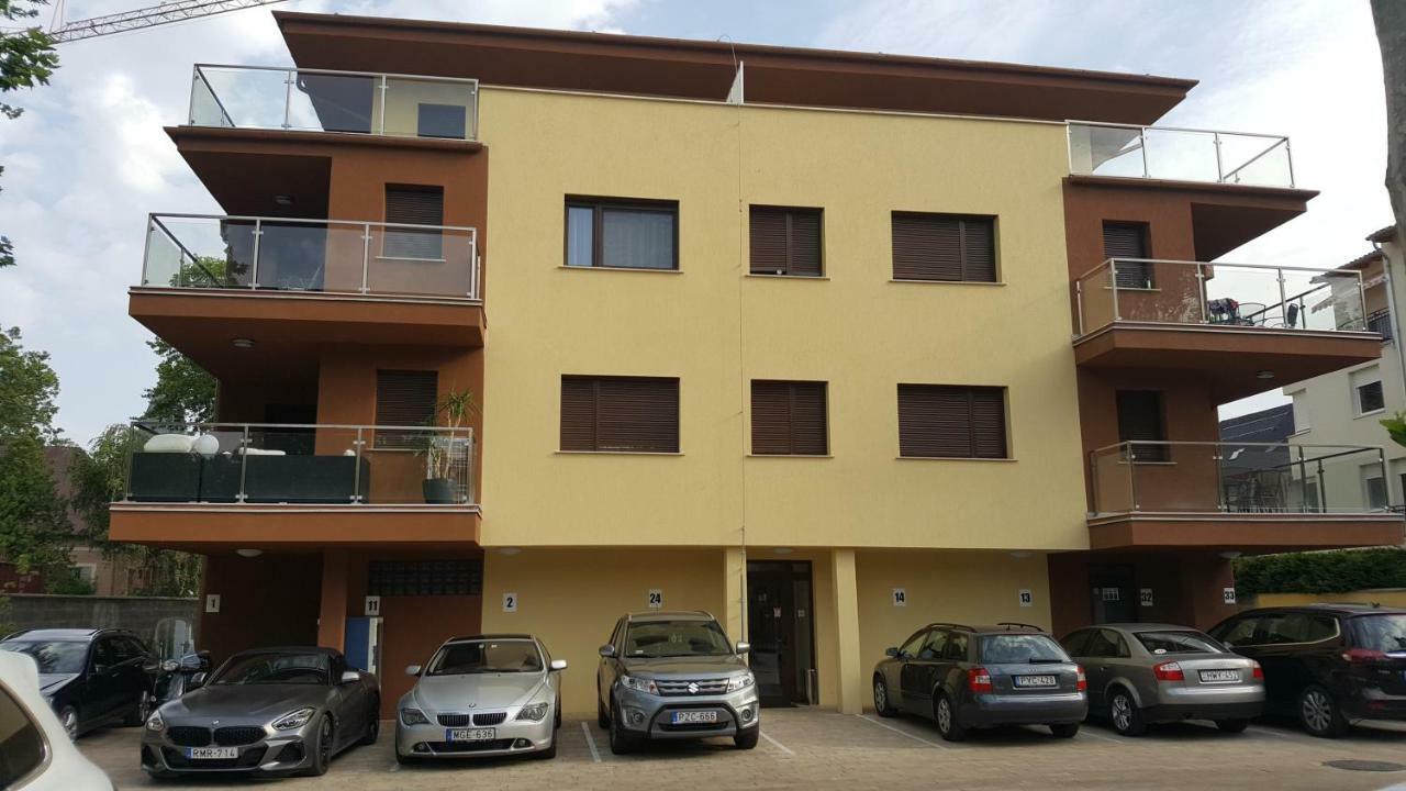 Balaton&Center Wellness Apartman Σίοφοκ Εξωτερικό φωτογραφία